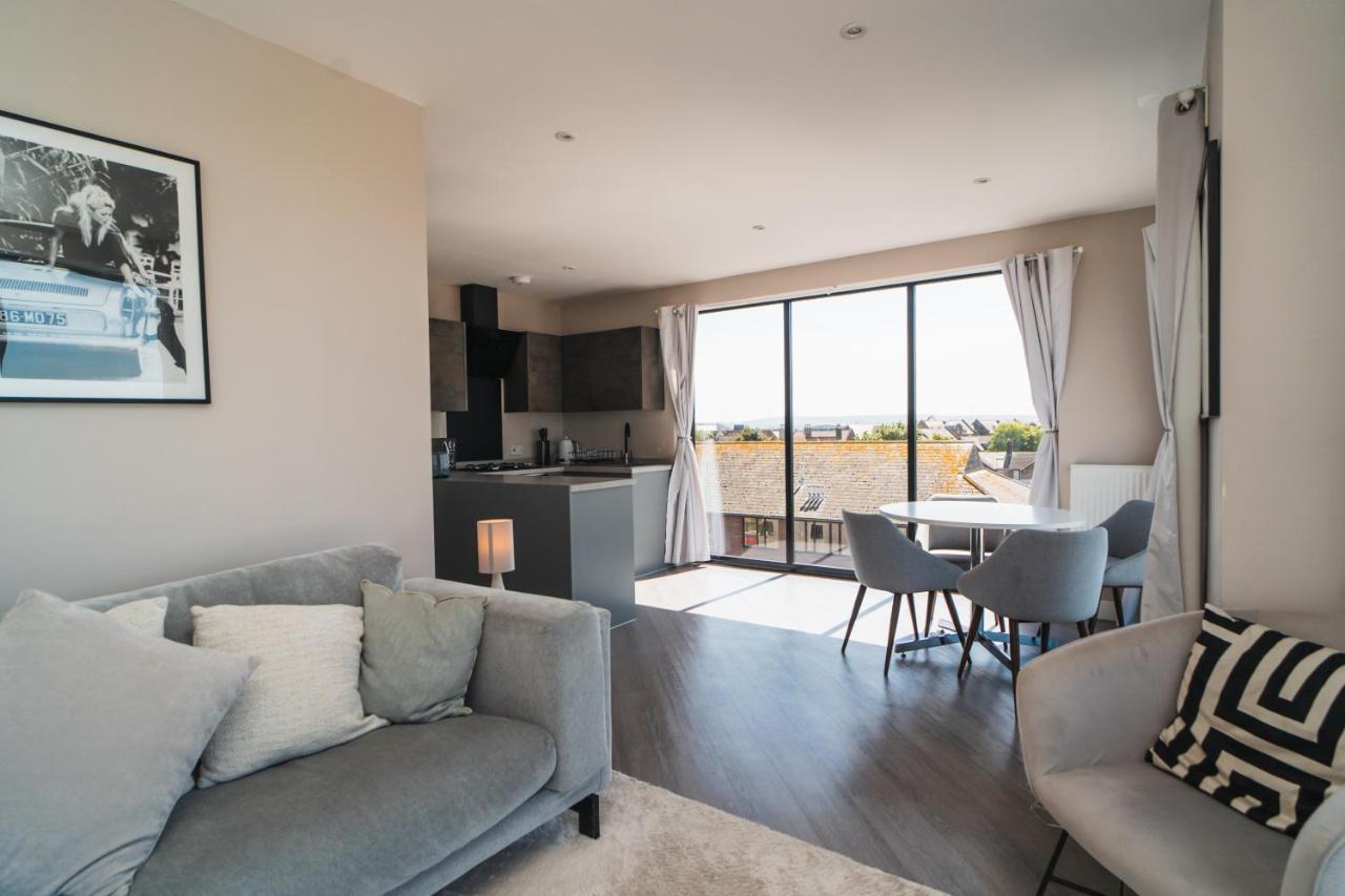Penthouse - Harbour Views Apartment พูล ภายนอก รูปภาพ